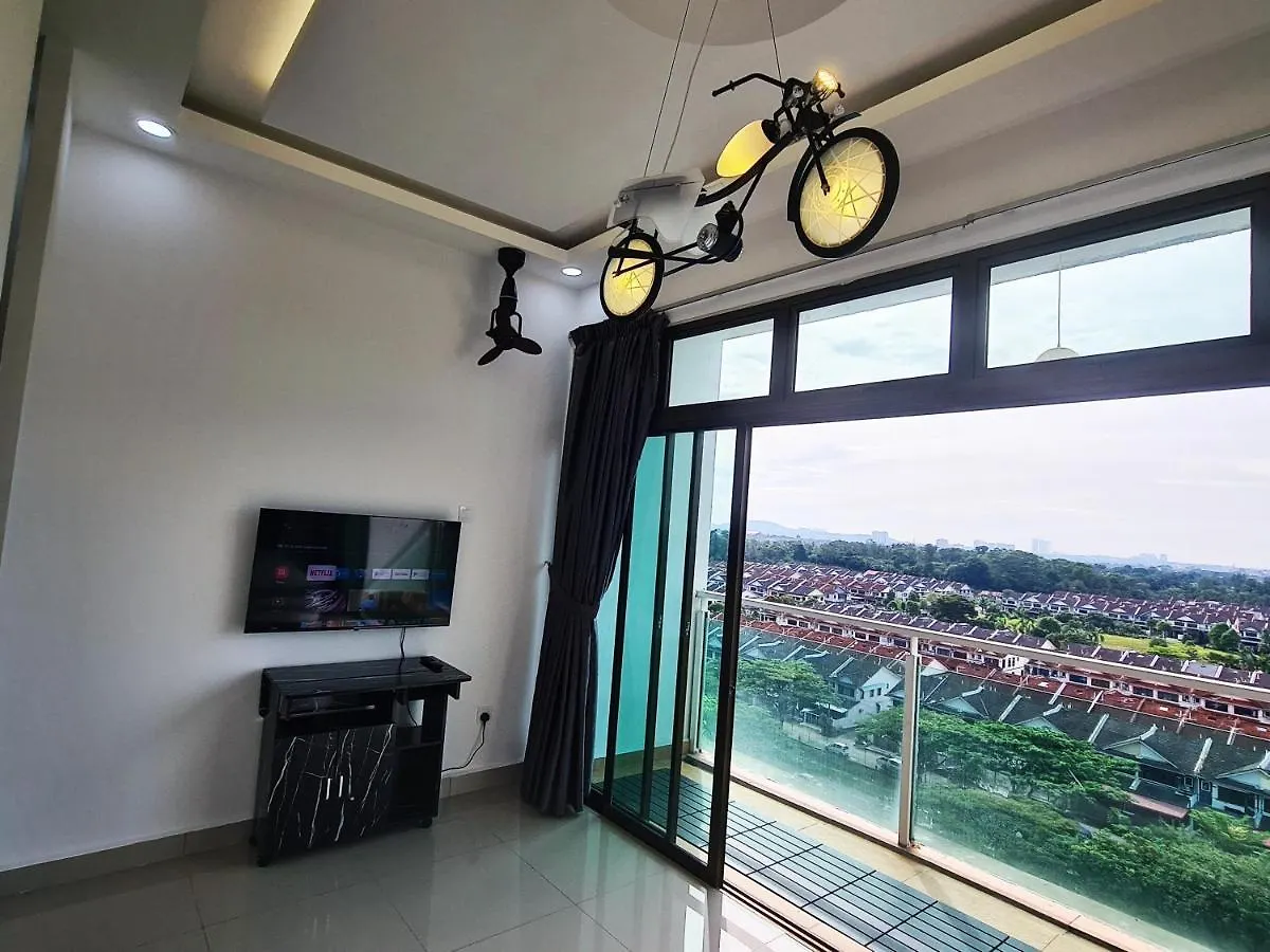 Stylish Studio at Palazio Taman: City View Balcony & Netflix Johor Bahru Apartment